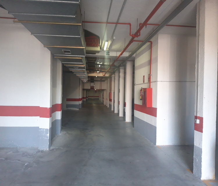 pasillo garajes.jpg